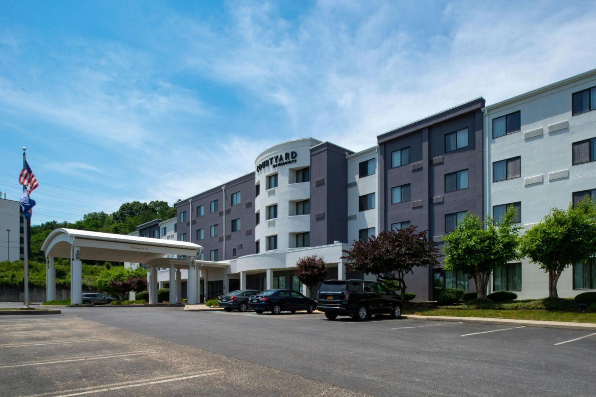 คอร์ตยาร์ด แฮร์ริสเบิร์ก เฮอร์ชีย์ Hotel ภายนอก รูปภาพ